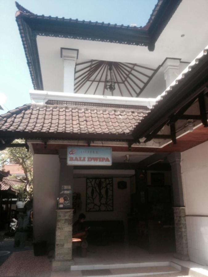 Bali Dwipa Hotel Kuta  Exterior photo