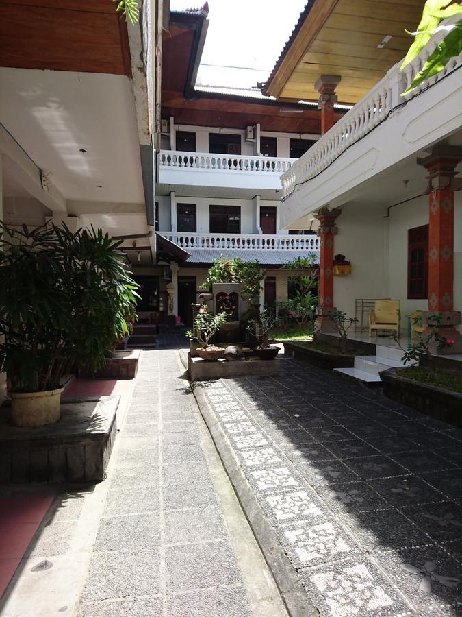 Bali Dwipa Hotel Kuta  Exterior photo